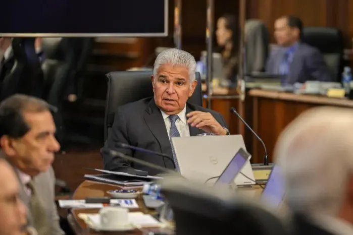 PANAMA Y ECUADOR RATIFICAN Y AMPLIAN COOPERACION