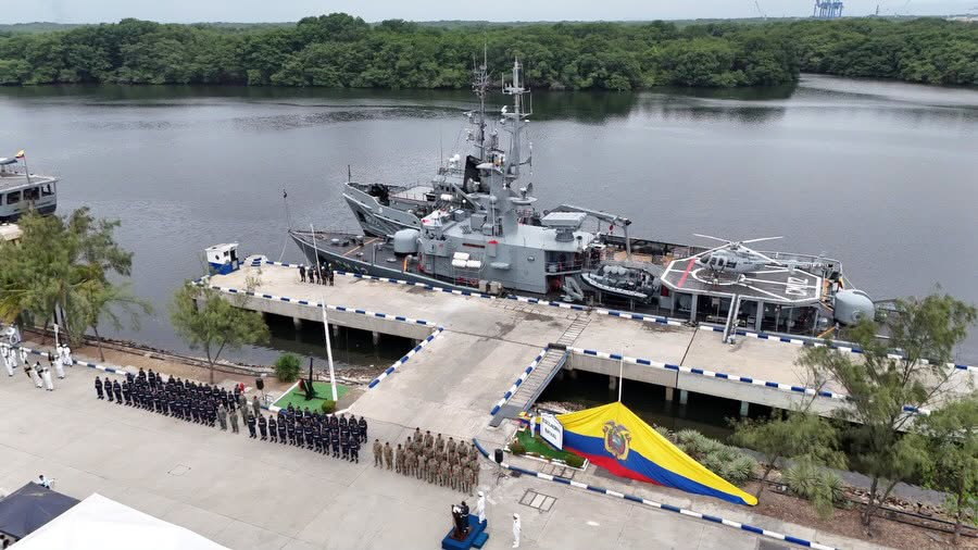 ARMADA DE  ECUADOR PARTICIPA EN EJERCICIOS UNITAS EN   PERU